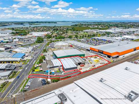 Takanini BUSINESS - TOWN CENTRE SITE LEASED TO MITRE 10