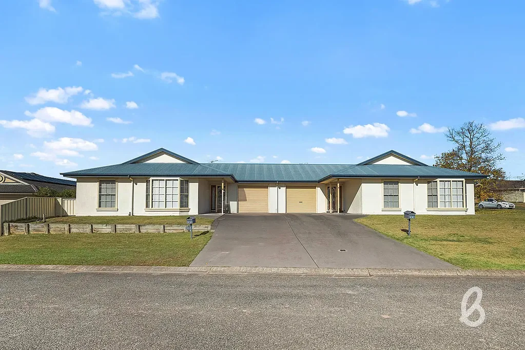 Singleton 6 Bedroom Rare Investment Opportunity