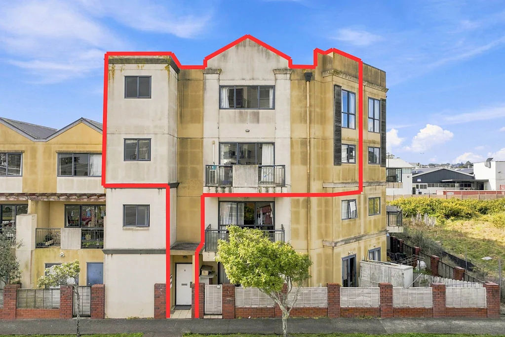 New Lynn 6房  Spacious 6 Bedroom Home with Strong Rental Pot...