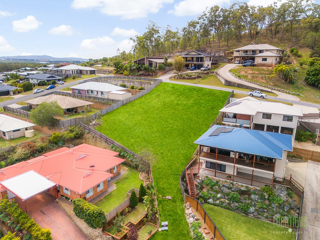 11 Maraboon Court, Clinton, QLD 4680
