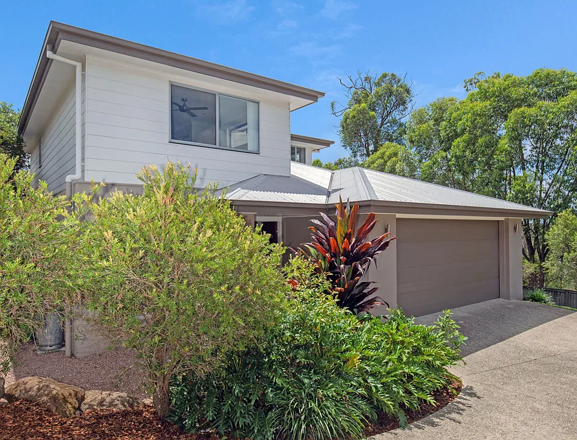 2/45 Codrington Circuit, Pacific Pines, QLD 4211, 4 rūma, 2 rūma horoi, House