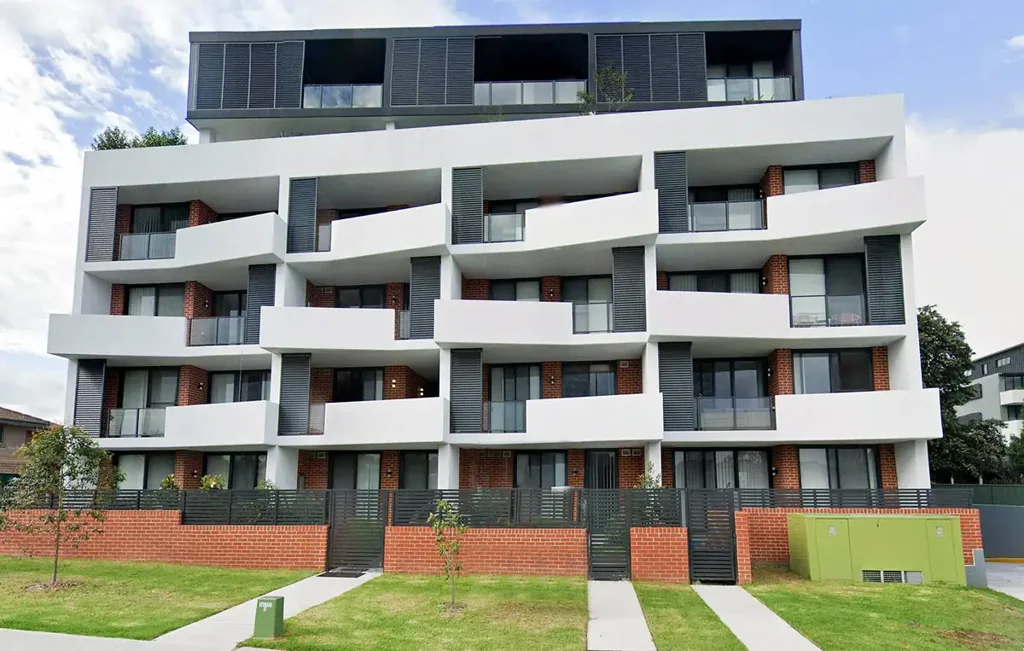 Stylish modern living 2 bedroom unit!