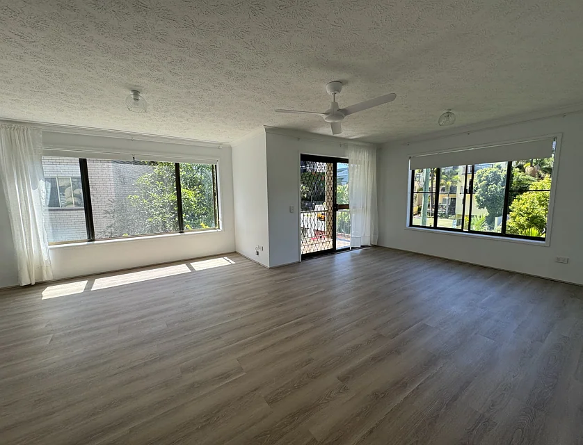 4/47 Britannia Avenue, Broadbeach, Gold Coast, 2 rūma, 1 rūma horoi, Unit