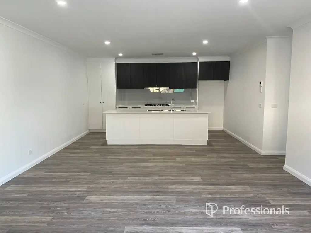 1/661 Koorlong Avenue, Irymple, VIC 3498