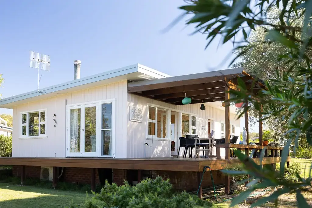 Bawley Point 3 Slaapkamer Waterfront Opportunity Just 75 Metres to Gannet Beach