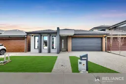 51 Hoffman Crescent, Truganina