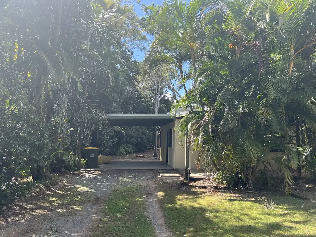 Quiet low maintenance 1 bedroom unit in Bucasia