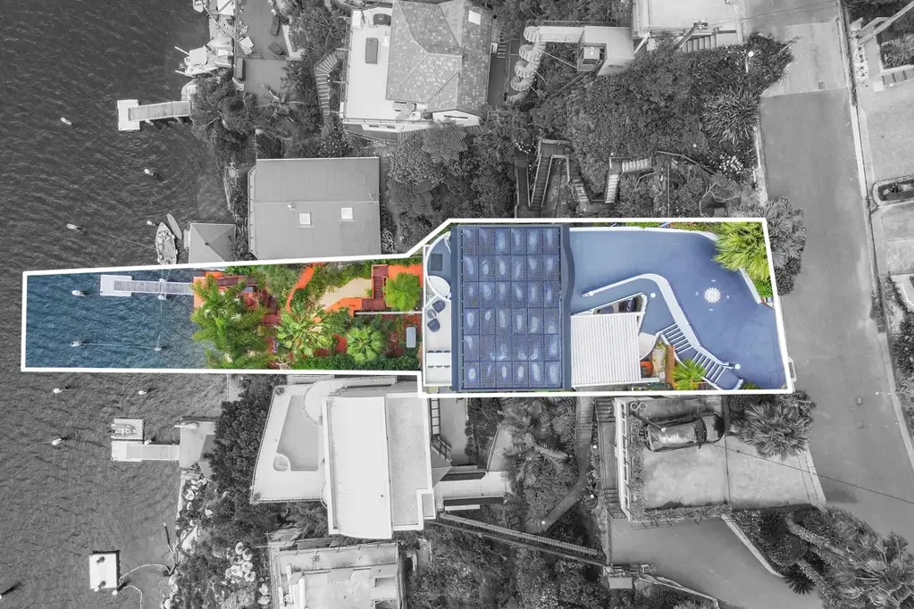 Seaforth 4房 地标建筑杰作 180度海港景观 意大利艺术风格 专属码头 北向露台 顶级家居智能 个性化设计奢享 复合能源系统 PHENOMENAL VALUE