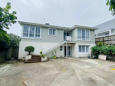 Residential  Mixed Housing Suburban Zone