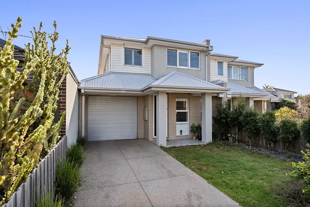 2/125 Blyth Street, Altona, VIC 3018