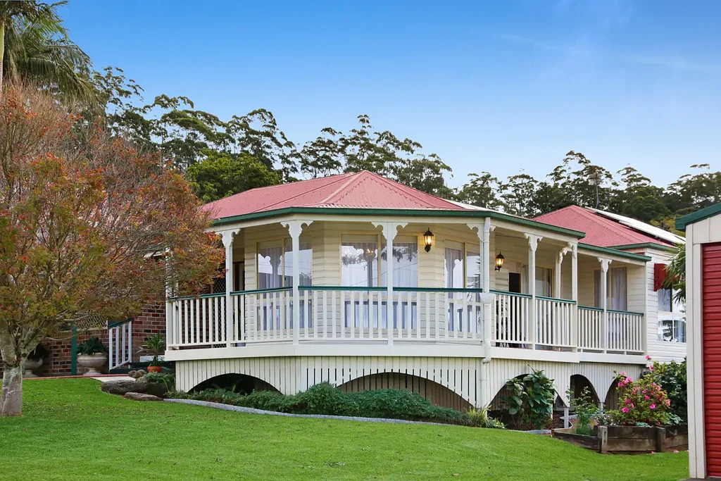 Tamborine Mountain 5ห้องนอน Mountain Living with Space, Style & Exceptional Functionality!