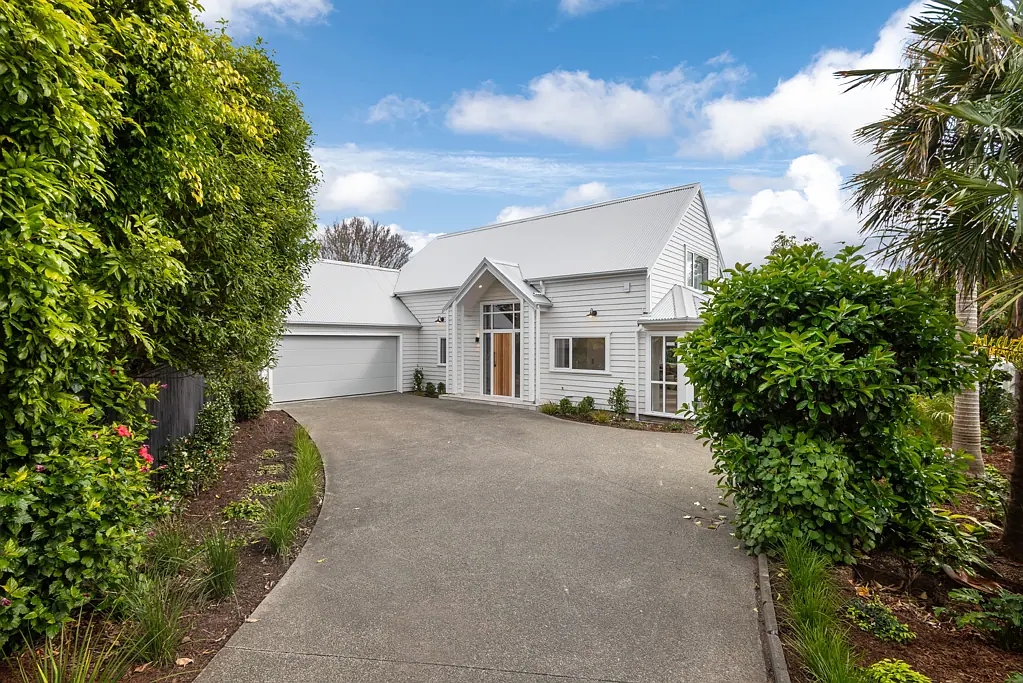 Devonport 4બેડરૂમ Stanley Point, Refined