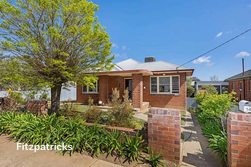 14 Halloran Street, Turvey Park, NSW 2650