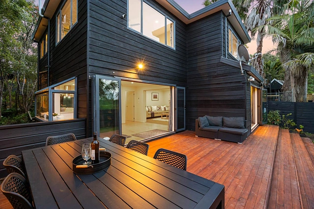 2/31 John Court  Street, Birkenhead, North Shore City