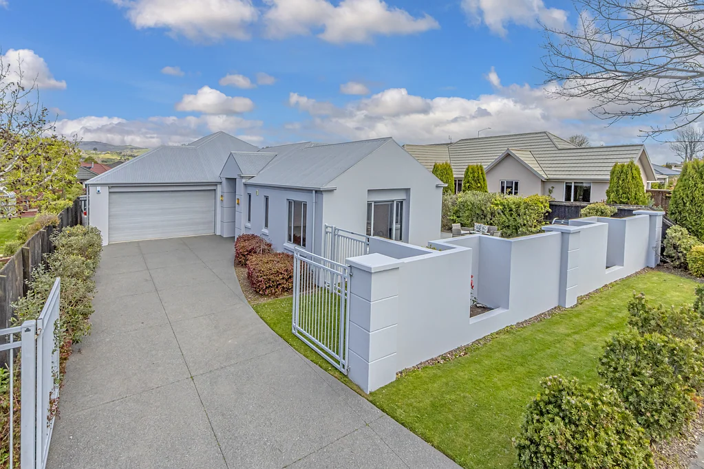 Halswell 4Moenga Exceptional Opportunity in Halswell