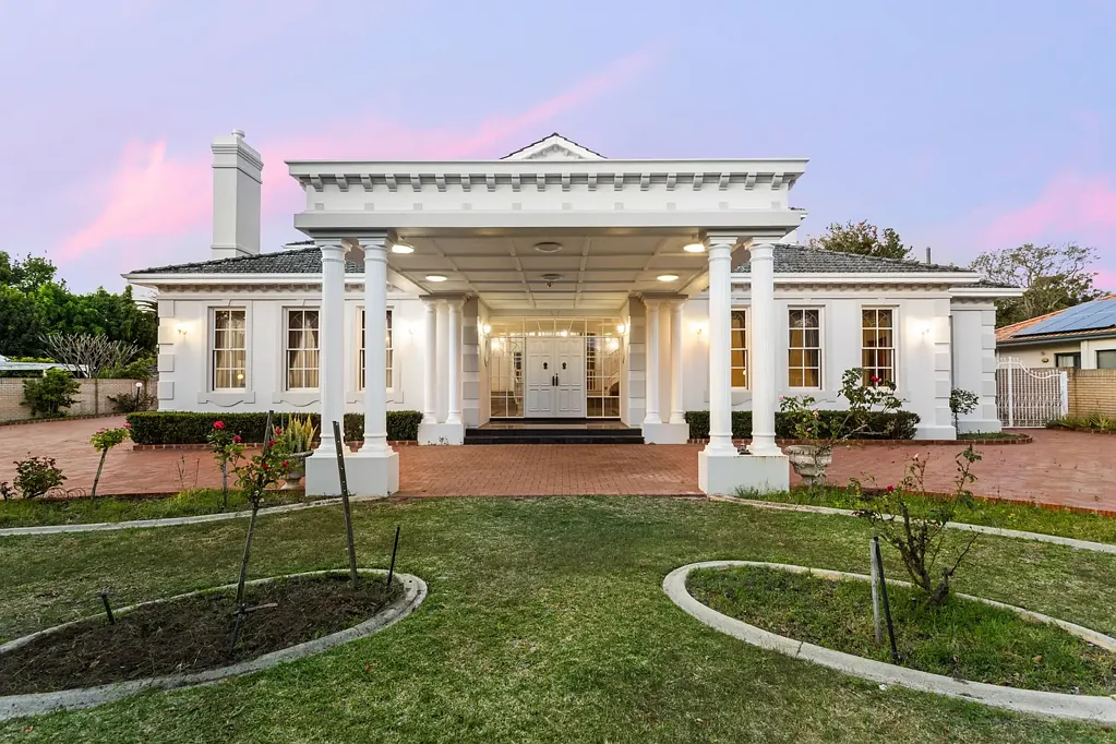 Dalkeith 7कमरा Neoclassical Grandeur