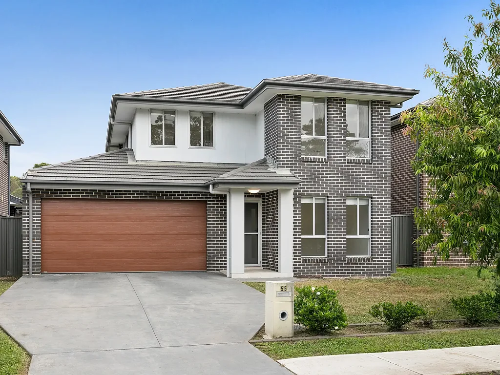 Marsden Park 4chambre Modern Family Home with tranquility and breathtaking views in Marsden Park