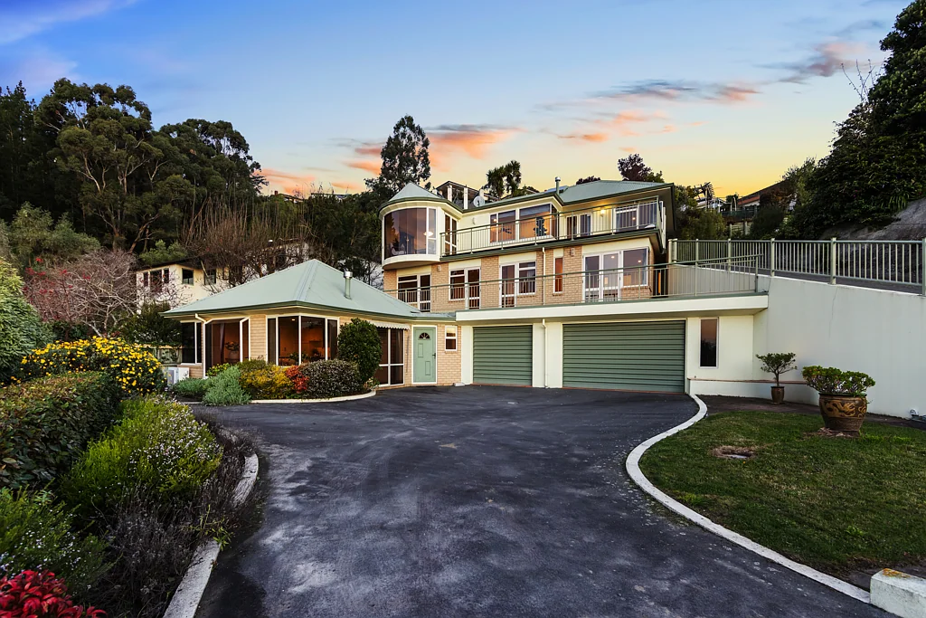 4 Kimbolton Lane, Huntsbury, Christchurch, Canterbury