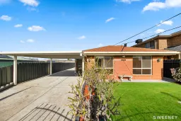 18 Macneil Drive, Altona Meadows