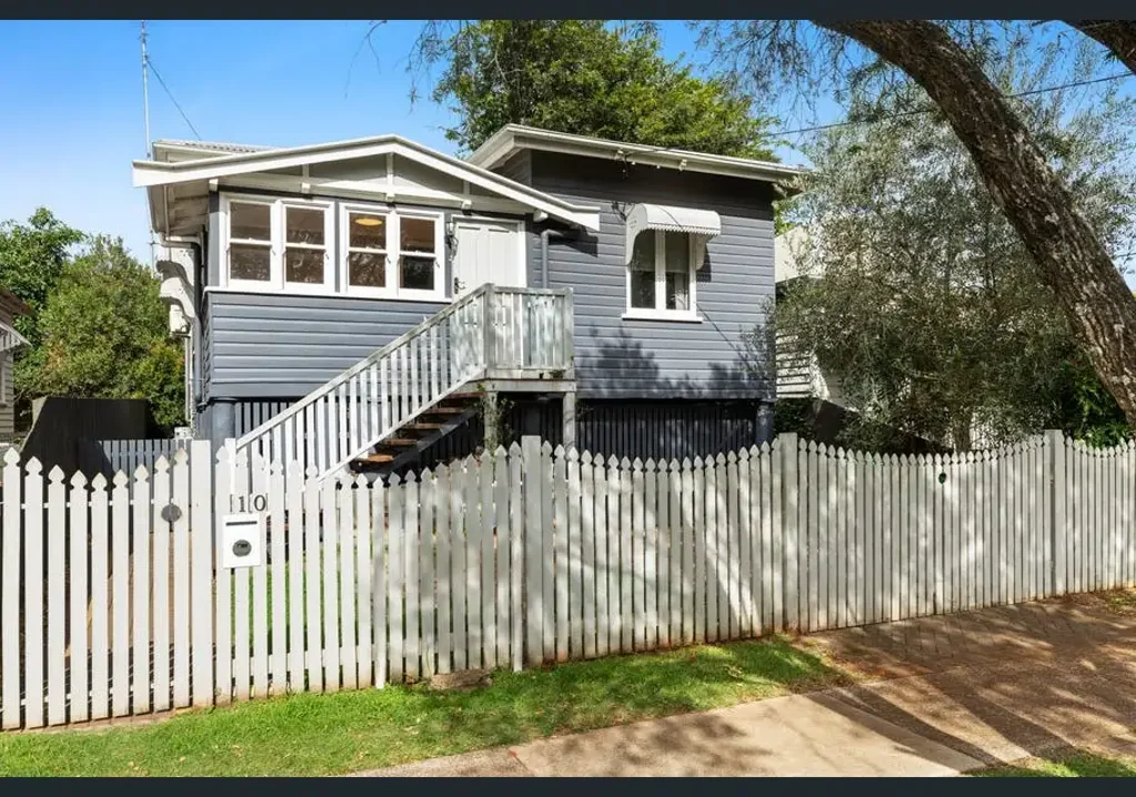 East Toowoomba 4ਬੈੱਡਰੂਮ Charming Fully Renovated Queenslander - Walk to Toowoomba CBD