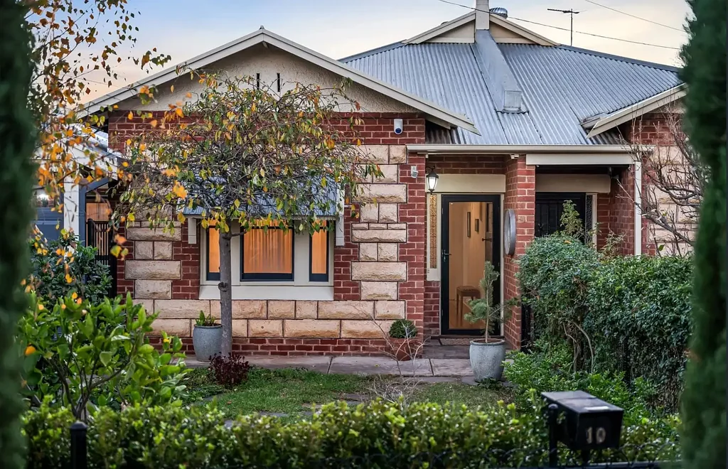 Character Filled, Stylish & Spacious Home with Entertainer's Garden