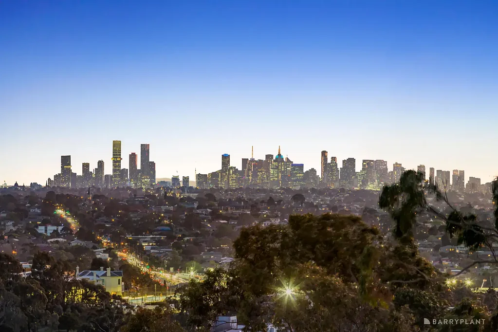 4006/2 Sovereign Point Court, Doncaster, VIC 3108