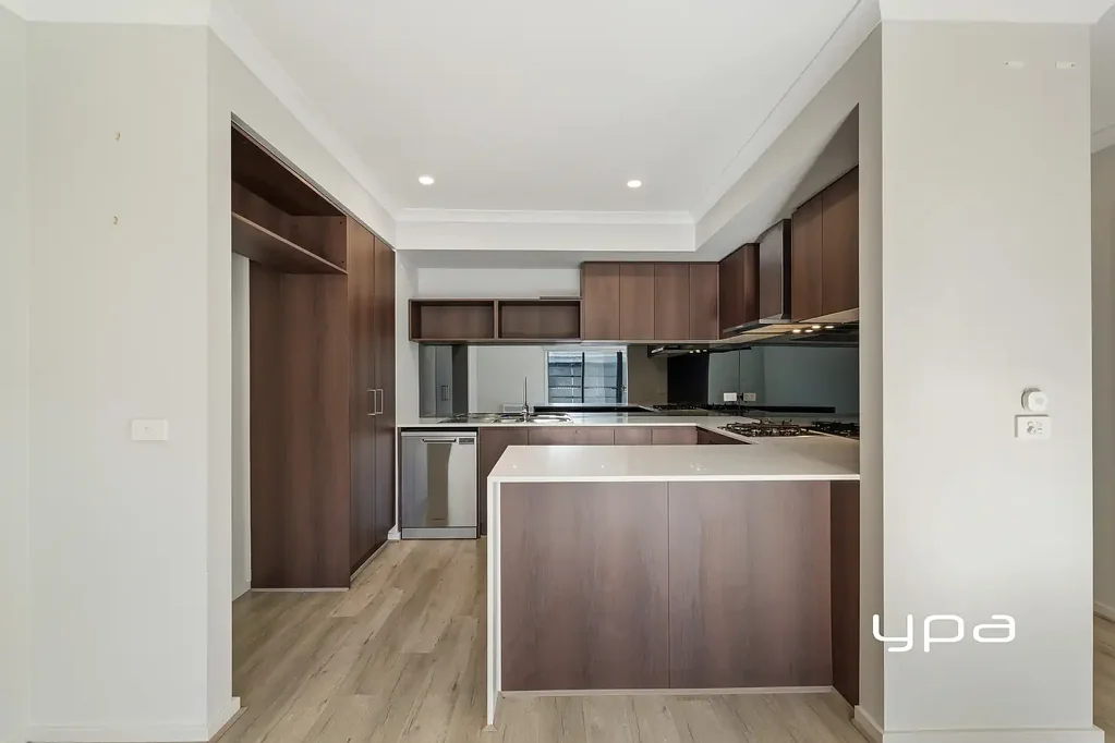 Sunbury 3બેડરૂમ Perfect low maintenance living for the home owner or downsizer