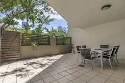 74/15 Goodwin Street, Kangaroo Point