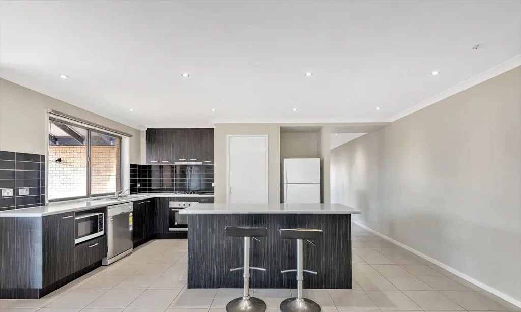 Rooms for Rent – Opposite Deakin University Waurn Ponds