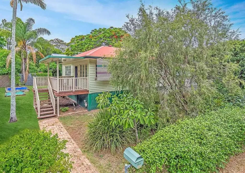 Northgate 2 Bedroom Classic Cottage with Endless Potential
