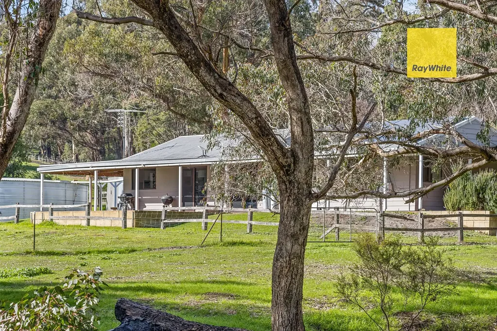 250 Greenbushes-Grimwade Road, North Greenbushes, WA 6254