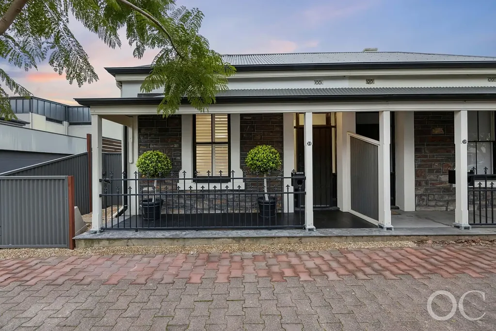 Unley 2部屋 Open the Door to a Walk-Everywhere Cottage Between Two Cosmopolitan Gems
