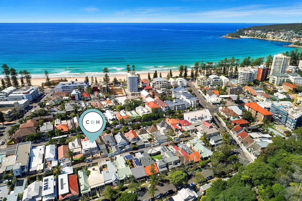 Manly 4 Bedroom Private & Serene federation charm