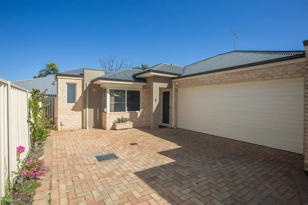 4/7 Kay Place, Midland, WA 6056