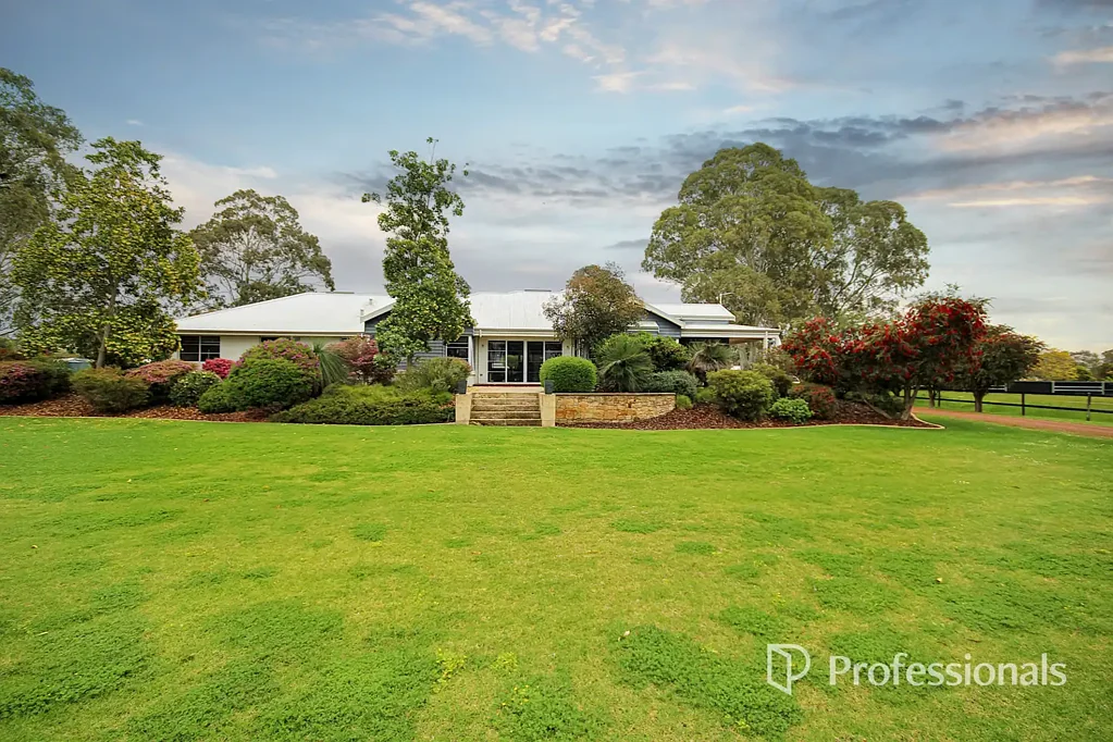 Dardanup 10 Acres of Pure Equine Heaven