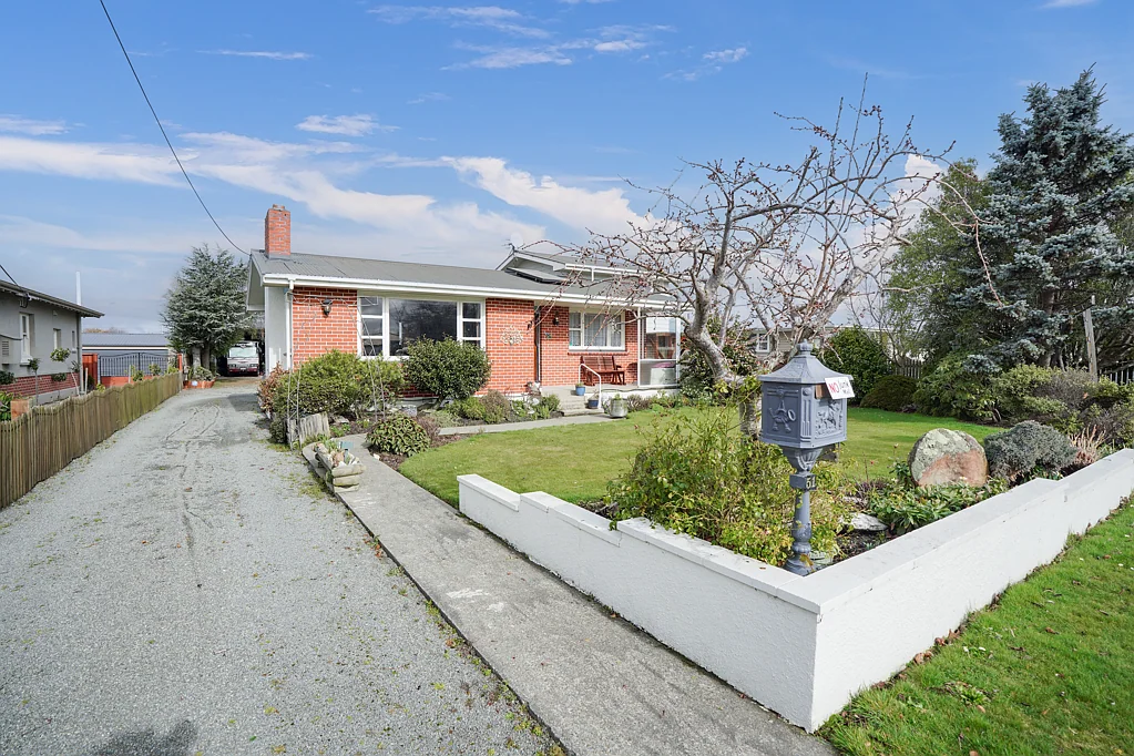 51 Albert Street, Winton, Southland