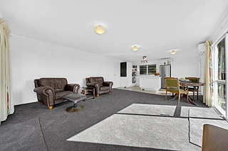 12 Target Road, Totara Vale, North Shore City