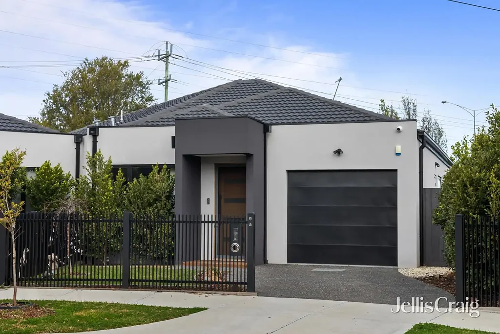 9a Sanicki Court, Bentleigh East, VIC 3165