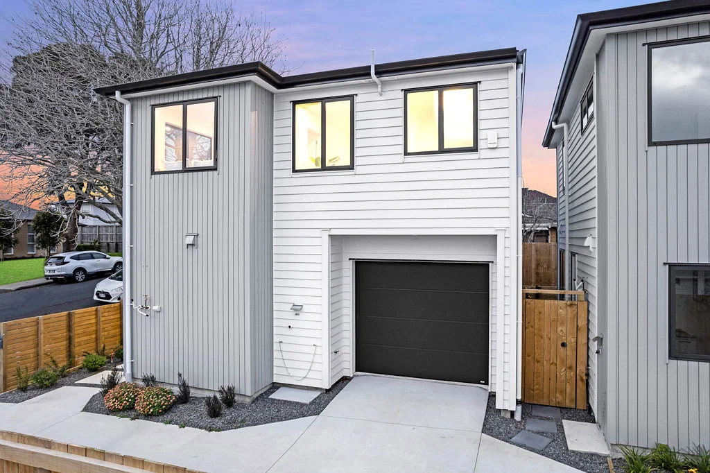 Lot 1/54 Rodney Street, Howick, Manukau City, Auckland Great Area