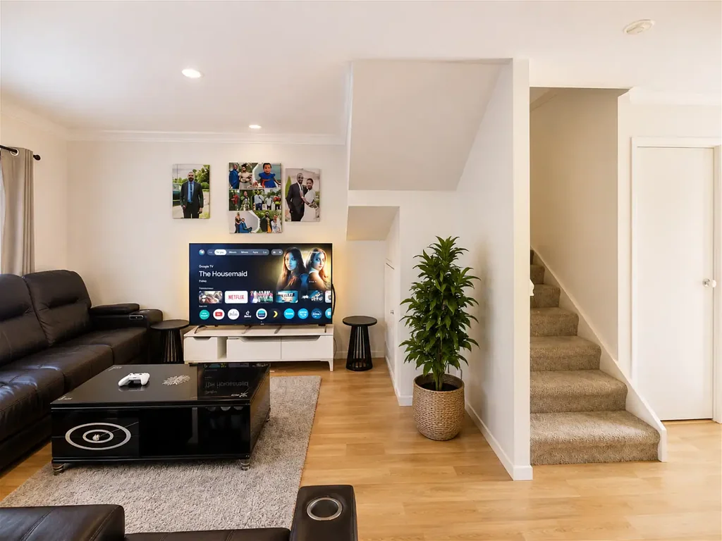 Waterford 3ห้องนอน Low-Maintenance Living in a Secure Gated Complex - Ideal for Investors or First Home Buyers