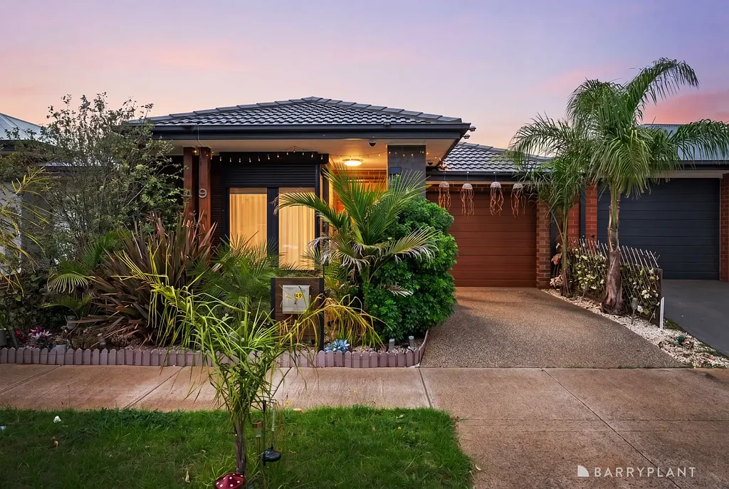 49 Morningside Drive, Thornhill Park, VIC 3335