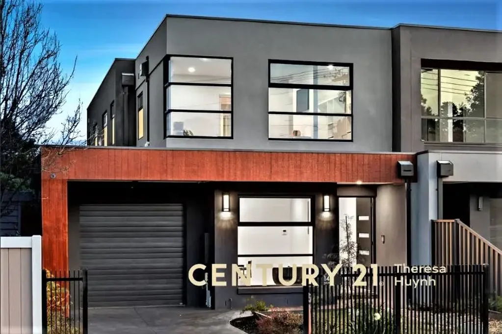 Bentleigh East 5ห้องนอน Executive Home in Sort After Area