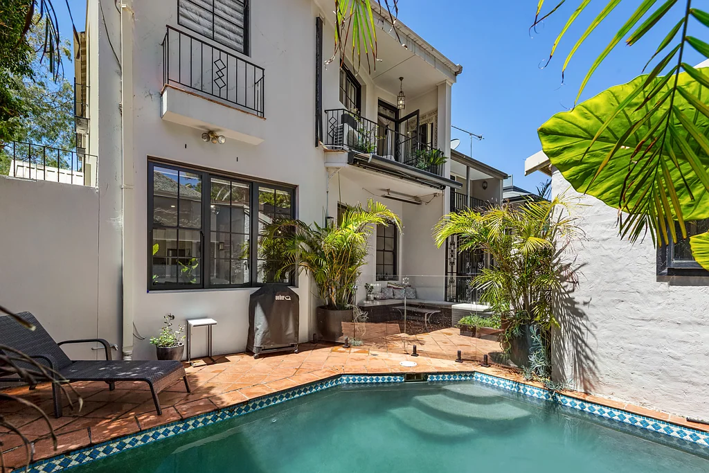 2/15 New Street, Bondi, NSW 2026