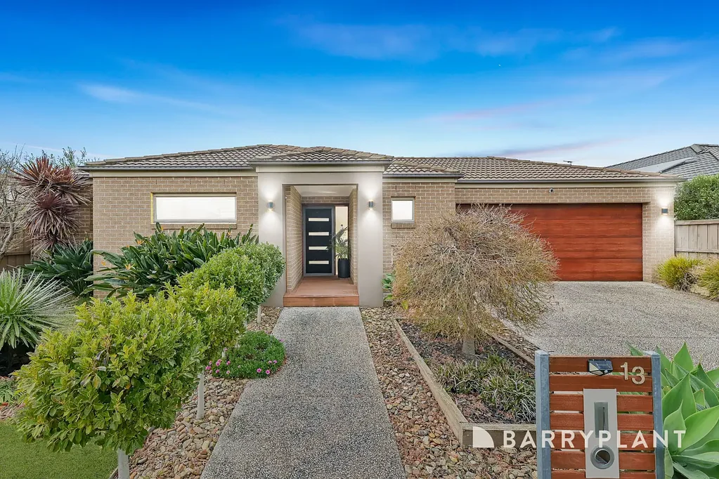13 Oldis Court, Berwick, VIC 3806