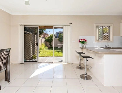 1/169 Cornelia Road, Toongabbie, Western Suburbs, 3 Kuwarto, 2 Banyo, Townhouse