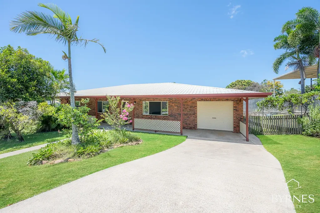 16 McIver Road, Clinton, QLD 4680