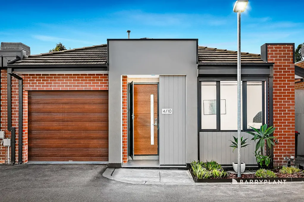 4/10 Hensley Road, Lalor, VIC 3075
