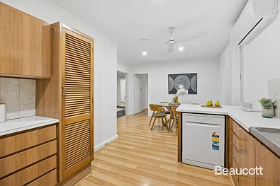25 Jakobsons Way, Morley, WA 6062, 4 slaapkamers, 1 badkamers, House