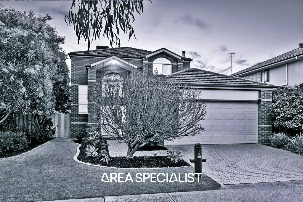 4 Pepperbush Crescent, Langwarrin, VIC 3910