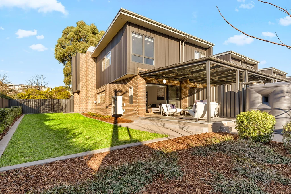 1/9 Oliver Street, Lyneham, ACT 2602